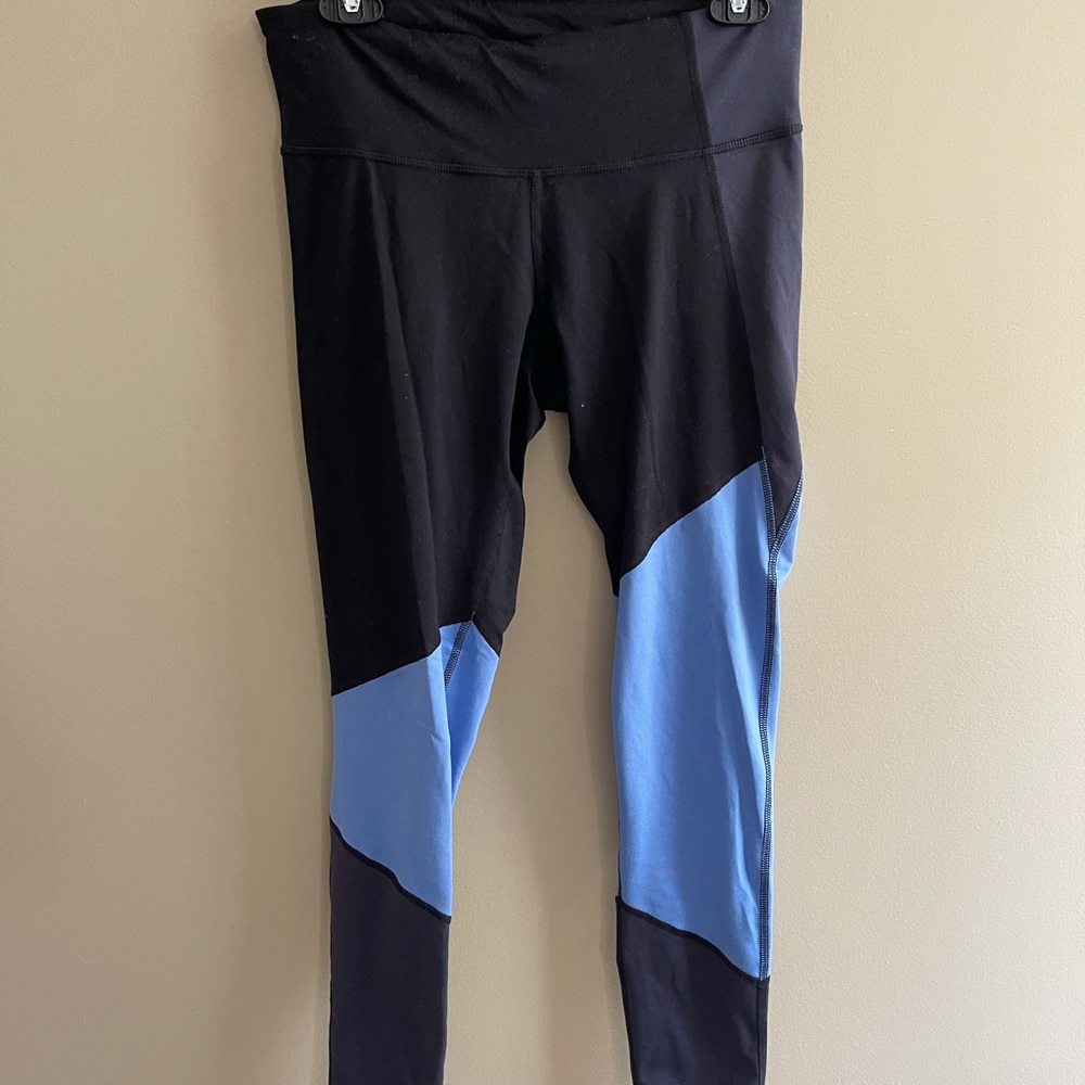 Full length workout leggings only worn once